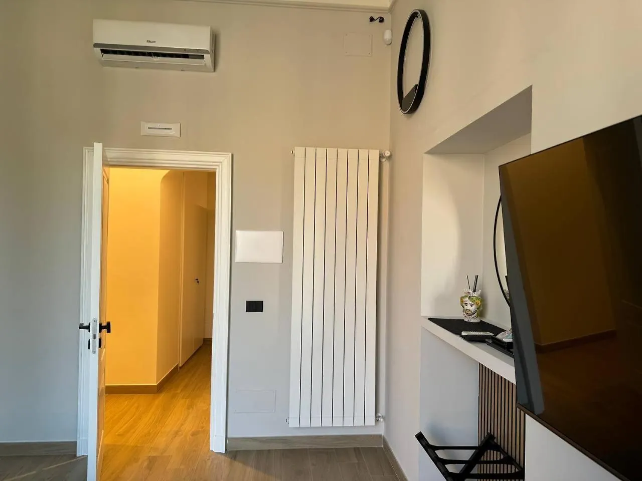 Bed & Breakfast Siculus Bed And Breakfast Catania Italy